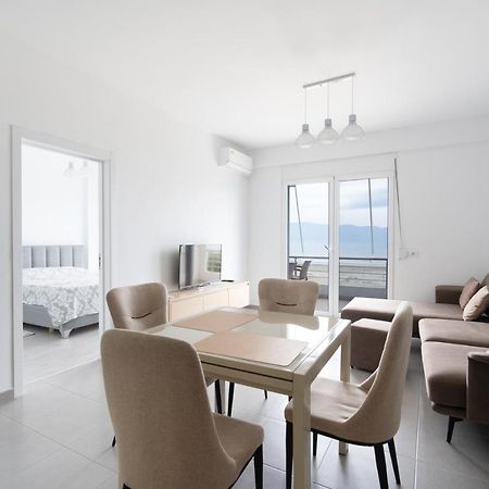 Apartment In The Village With A Sea View Вльора Екстер'єр фото